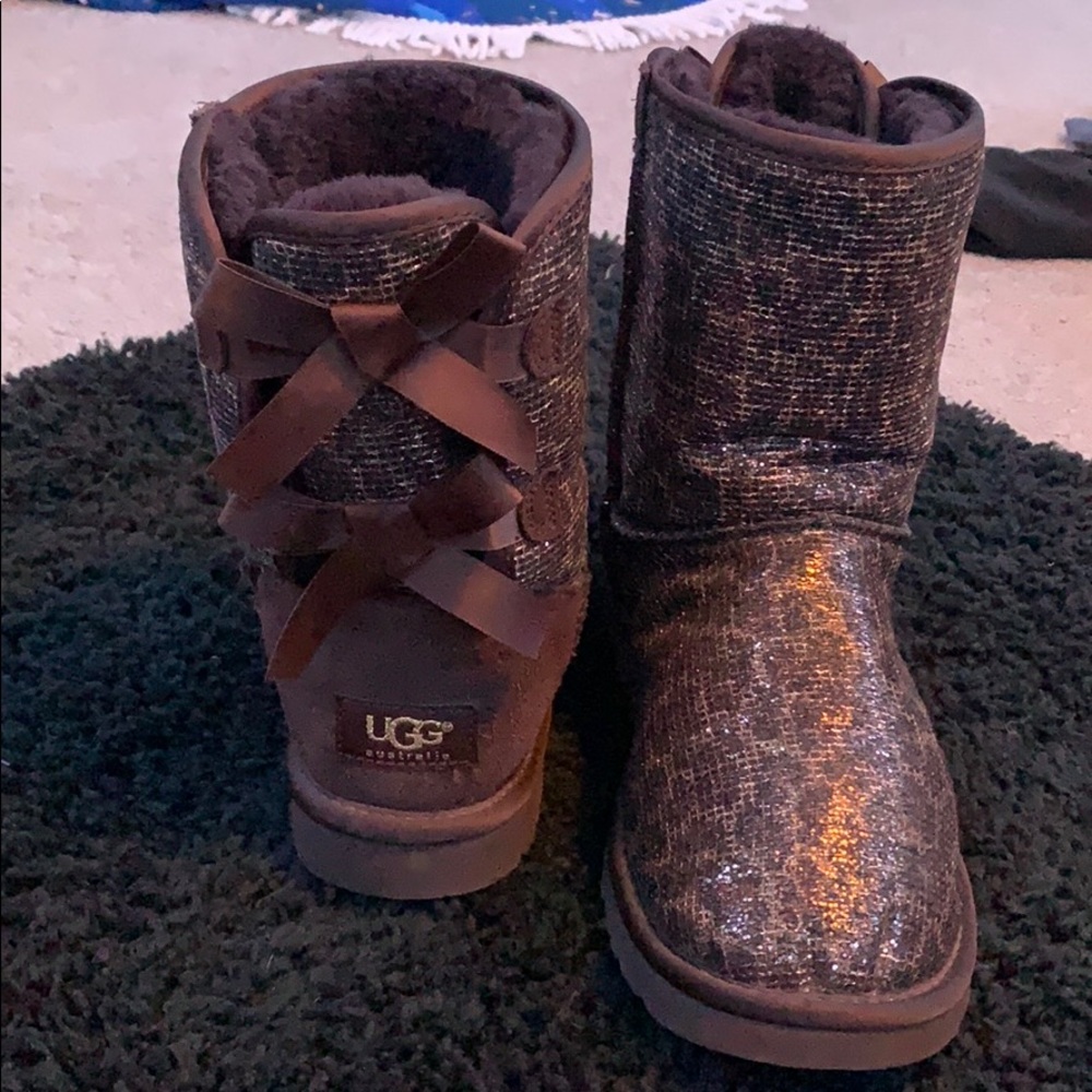 COPY - NWOT Ugg Australia Leopard sequins bailey …